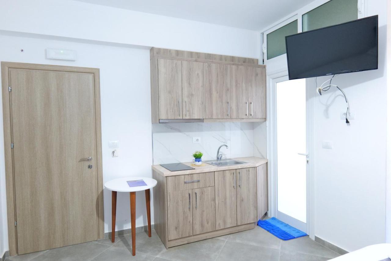 Vila Emen Ksamil Bagian luar foto